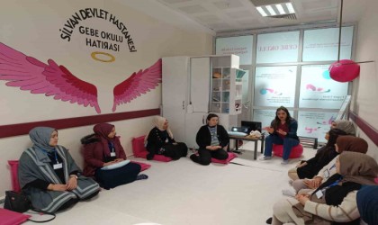 Diyarbakırda anne adaylarına gebelik okulunda eğitim