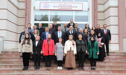 Erzincan Aile ve Sosyal Hizmetler İl Müdürlüğü Türkiye birincisi oldu