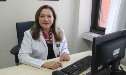 Geçmeyen kuru öksürük, ciddi akciğer hastalıklarının göstergesi olabilir