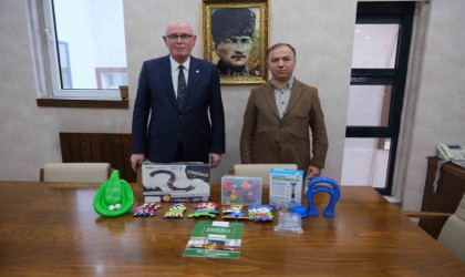 İş insanından Odunpazarı Belediyesi kreşlerine oyuncak bağışı