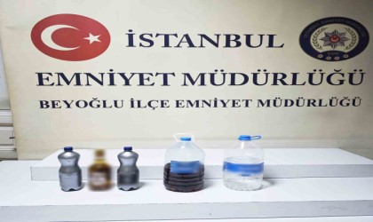 İstanbulda sahte alkolden ölenlerin sayısı 4e yükseldi, 14 kişi gözaltına alındı