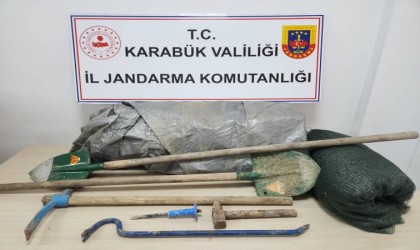 Kaçak kazı yaparken suçüstü yakalandı