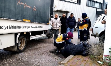 Kamyonetin çarptığı kadın yaralandı