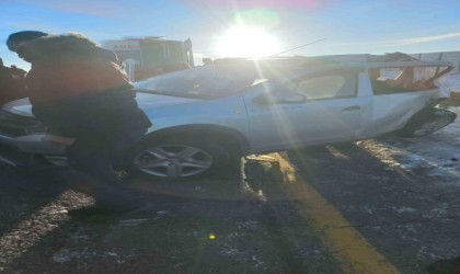 Karsta trafik kazası: 8 yaralı