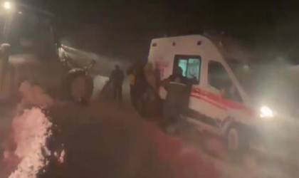 Malatyada dağda mahsur kalan 2 çoban ile 16 araç kurtarıldı