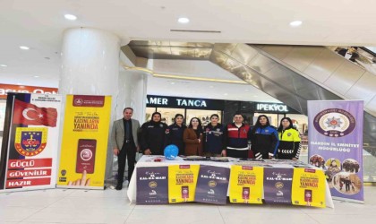 Mardian Mallda kadına şiddete hayır standı açıldı