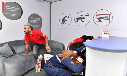 Mersinde muhtarlara afet farkındalık eğitimi veriliyor