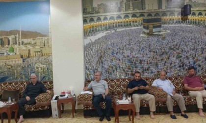 Muğladan yola çıkan Umre kafilesi Mekkeye ulaştı