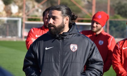 Olcay Şahan, takımından memnun