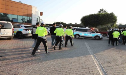 Otobanda düğün eğlencesi kötü bitti: 26 bin TL ceza kesildi, 3 araç trafikten men edildi