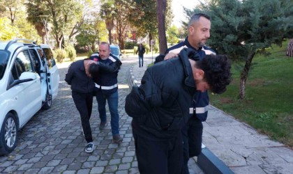 ‘Sahte kiralık ev ilanıyla 9 ilde 20 kişiyi 1 milyon lira dolandıran 2 kişi adliyede