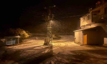 Selendi beyaza büründü