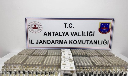 Sidede otele kaçak içki baskını