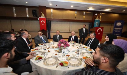 Tahmazoğlu Şahinbeyli öğrencilerle Elazığda buluştu