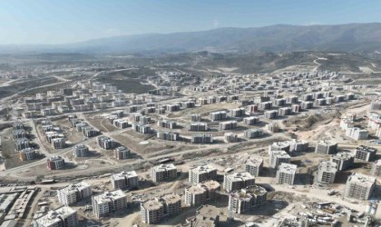 Türkiyenin en büyük 2. şantiyesinde depremzede vatandaşlar sıcak yuvalarına kavuşmanın heyecanını yaşıyorlar