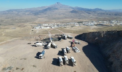 Türkiyenin toplu ulaşımdaki ilk RES Projesinde önemli: 80 araçlık büyük türbin sevkiyatı başladı