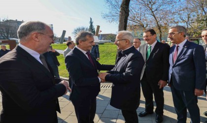 Ulaştırma ve Altyapı Bakanı Abdülkadir Uraloğlu, Yusuf Alemdarı ziyaret etti