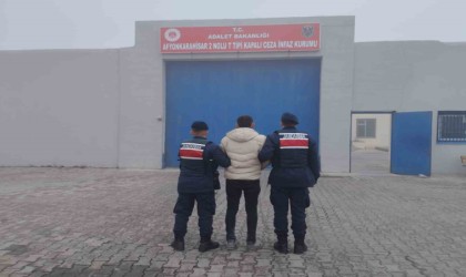 Afyonkarahisarda kaçak şahıs yakalandı