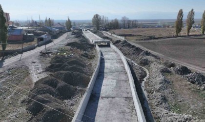 Ağrıda DSİnin taşkın koruma tesisleri hizmete açıldı