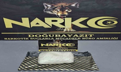 Ağrıda zehir tacirlerine göz açtırılmıyor