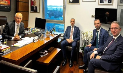 AK Parti milletvekillerinden Ali Fazıl Kasapa taziye ziyareti