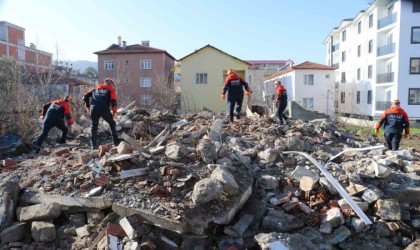 Amasyadaki deprem tatbikatı gerçeği aratmadı