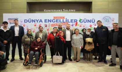 Arnavutköyde Dünya Engelliler Günü nedeniyle etkinlik düzenledi