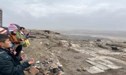 Arpaçaylı öğrenciler UNESCO Dünya Mirası Aniyi gezdi
