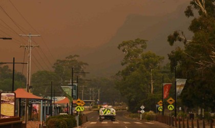 Avustralyadaki orman yangınında Singapur büyüklüğünde alan küle döndü