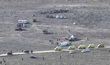 Azerbaycan Başsavcılığı: Kazakistanda düşen yolcu uçağından 32 kişi kurtarıldı