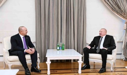 Azerbaycan Cumhurbaşkanı Aliyev Çavuşoğlunu kabul etti
