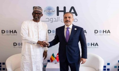 Bakan Fidan, Mali Dışişleri Bakanı Diop ile görüştü