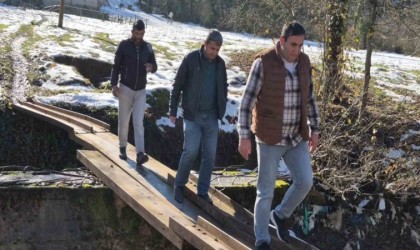 Bartında köylülerin köprü çilesi