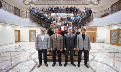 Başkan Kavuş, Meram muhtarlarıyla buluştu