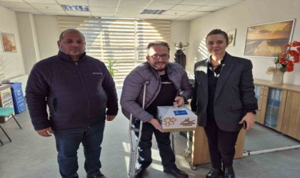 Başkan Metinden Engelliler Gününde unutulmaz jest