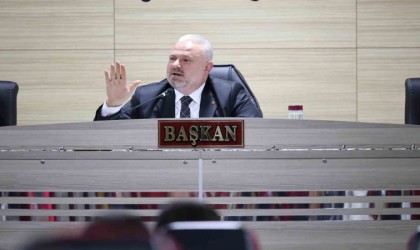 Başkan Pehlivan fahiş konser iddialarına meclis kürsüsünden yanıt verdi