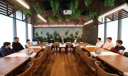 Başkan Taban paten futbolu dünya şampiyonlarını ağırladı