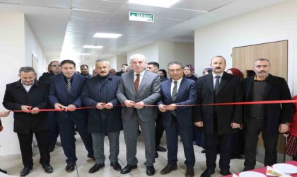 Bayburtun Maden köyünde kütüphane açılışı gerçekleştirildi