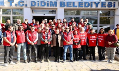Belediye personelinden Başkan Gençaya destek