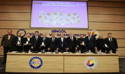 Bingölde “Türkiye Yüzyılında Çalışma Hayatı Buluşmaları” toplantısı gerçekleştirildi