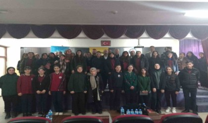 ‘Bir bilenle bilge nesil projesi Patnosta öğrencilerle buluştu