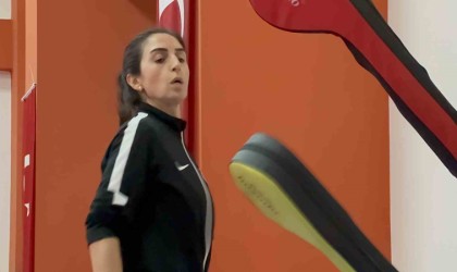 Bitlisli para tekvandocular, Dünya Şampiyonasına hazırlanıyor