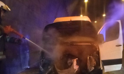 Bolu Dağı Tünelinde araç alev aldı