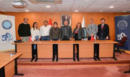 Buünün 50. yıl kutlamalarına bronz destek