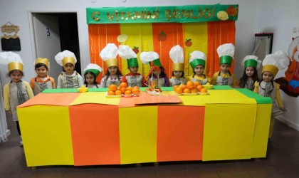 C Vitamini Şenliğinde minikler eğlenceli anlar yaşadı