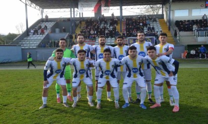Çaycumaspor kendi evinde Zonguldak Ereğlisporu yendi: 5-3