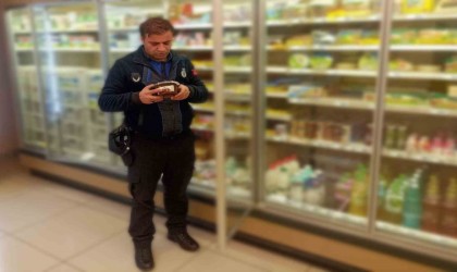 Çorum zabıtasından marketlere sıkı denetim