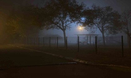 Denizlide yoğun sis görüş mesafesini 10 metreye kadar düşürdü