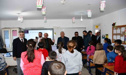 Dernekten “Gurbetten Sılaya Çocuklar Üşümesin Projesi”