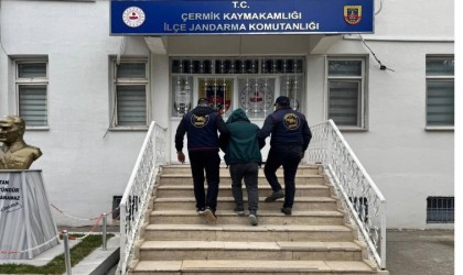 Diyarbakırda firari zanlılar JASAT tarafından yakalandı